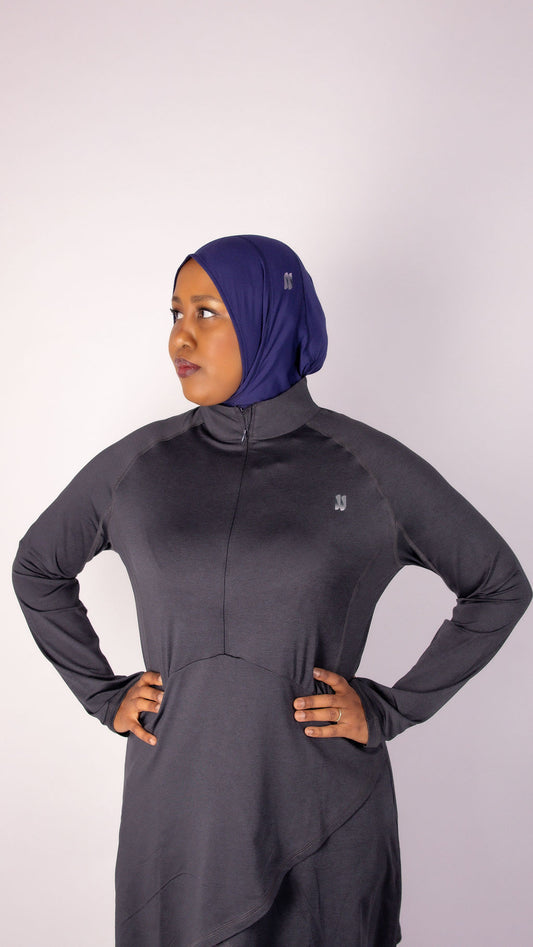 NT Modest Top Charcoal
