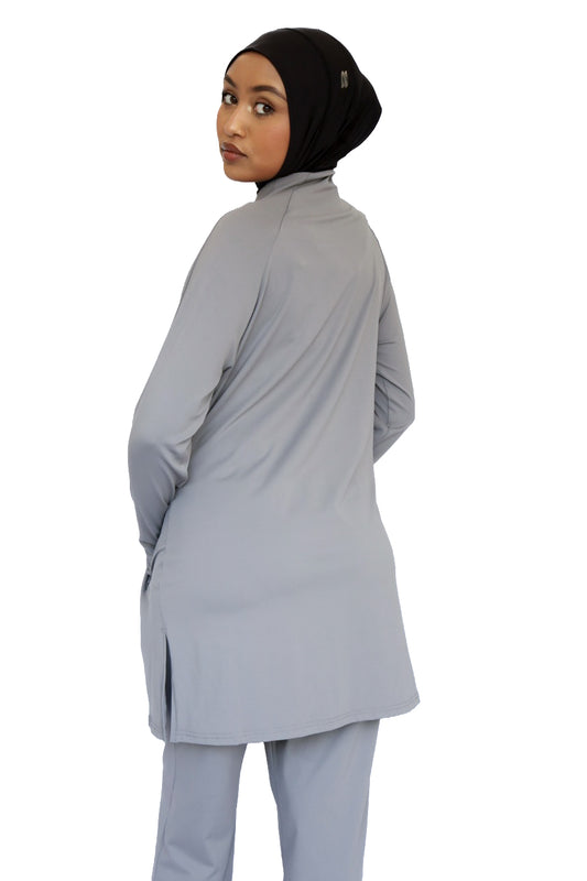 Modest Active Top - Gray